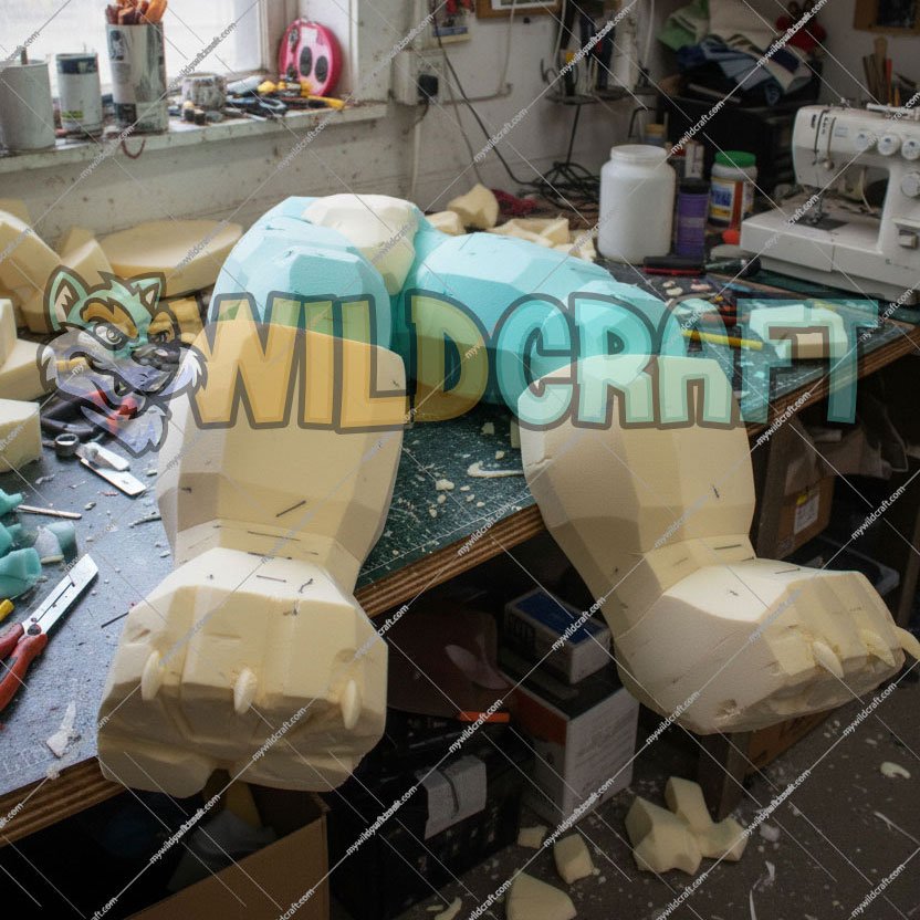 Phase 3: Digitigrade Leg & Knee Padding